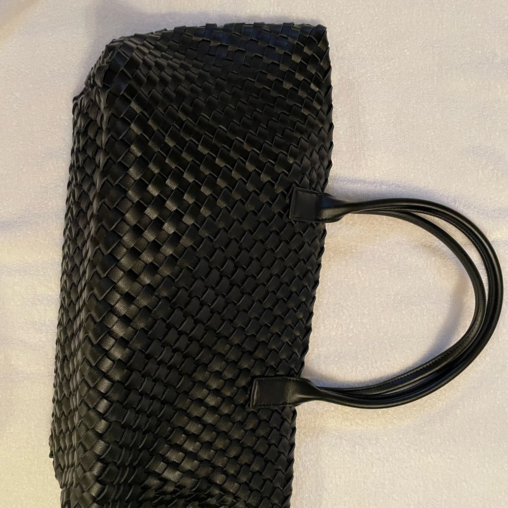 Verano Hill Melanie Tote - Black NWOT